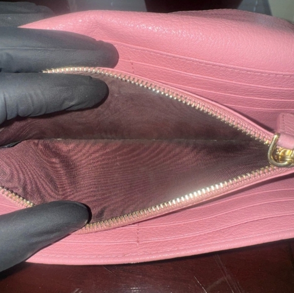 Miu Miu Wallet - Picture 5 of 7